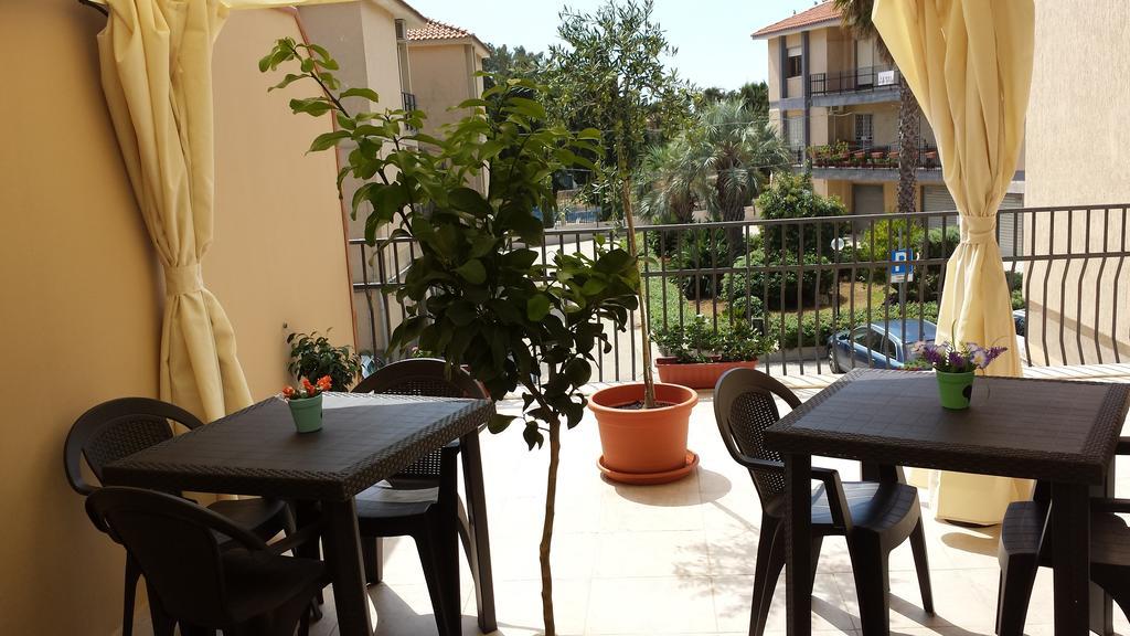Affittacamere Il Terrazzo Di Archimede 锡拉库扎 外观 照片